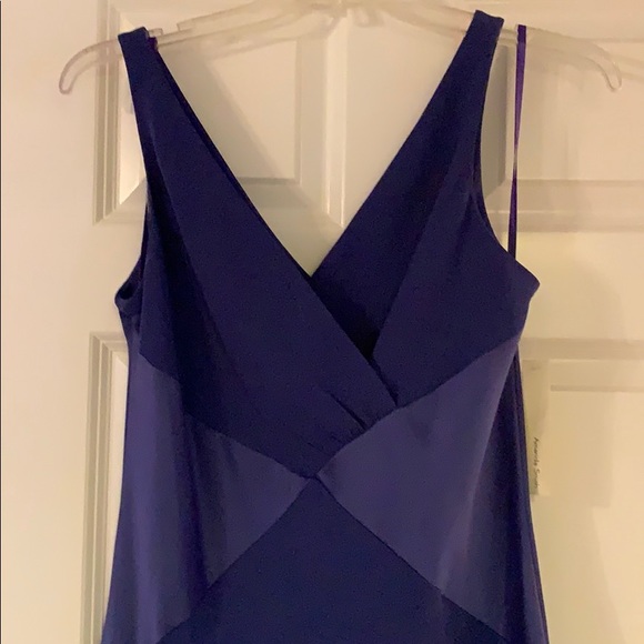 Amanda Smith Dresses & Skirts - Dress formal with satin inserts never worn